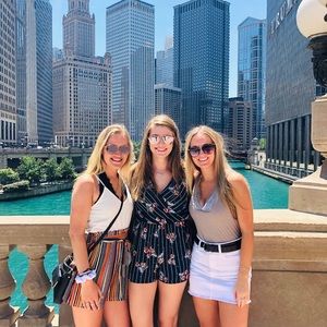 Meet your Posher, Sarah